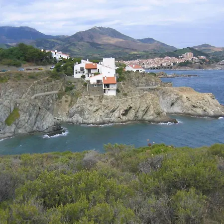 Ey - Waterfront With A View